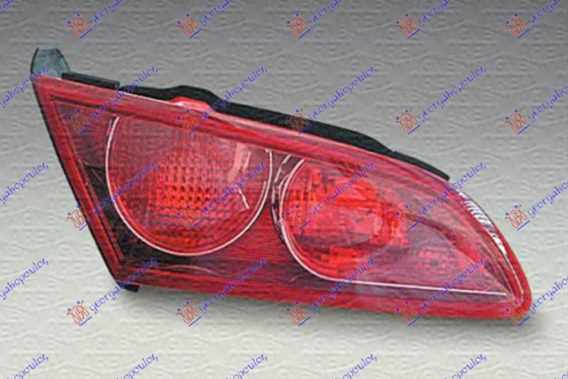 TAIL LAMP INNER (O)